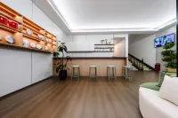 Anyu Hotel (Chengdu Tianfu International Airport) - parking