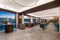 Jian'an People's Square Crystal Hotel - 바