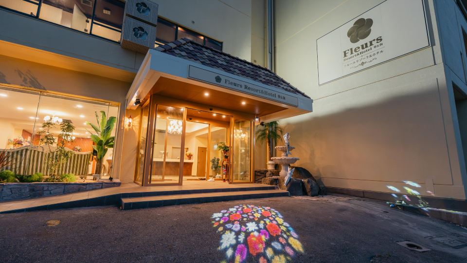 Fleurs Resort&Hotel