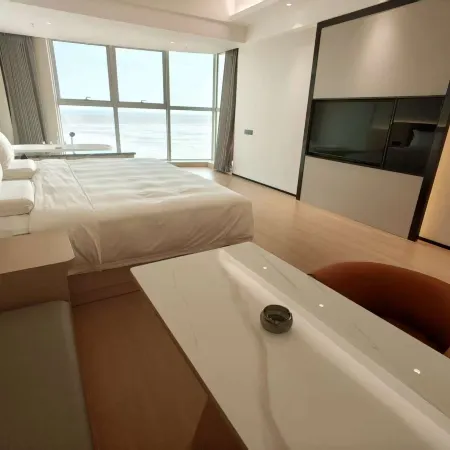 Bohai Hotel (Guanghai Bay Fisherman's Wharf)