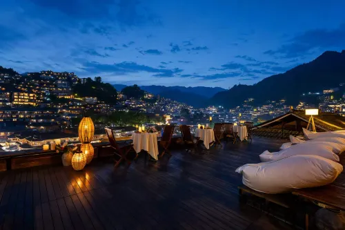 Ting Gulou - Village Sunset Frame Villa (Xijiang Qianhu Miao Village Observation Deck) - 3つ星