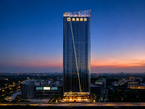 Chenxi Hotel (Jinan Shimao Tianyue Railway Station North Square Branch) - Condos