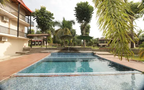 Narayani Vista - Near Chitwan National Park - 4-Star