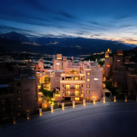Phoenix Homestay Collection · Linyin Courtyard (China Ancient Qiang City)
