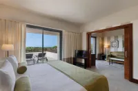 El Rompido Resort- The Hotel by Sunday - parking