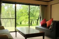 Izu Ippeki Lake Lakeside Terrace
