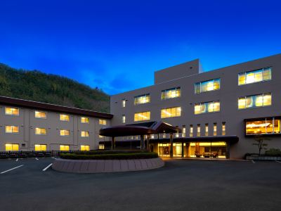 Asarigawa Onsen Hotel