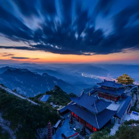 Luoyi Wenli Homestay (Luoyi Ancient City Branch)