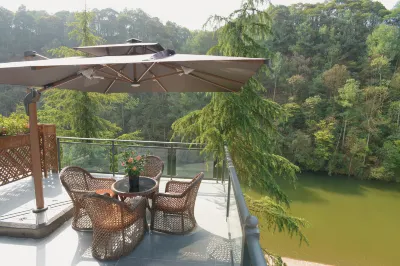 Shanlin Holiday Hotel Hotel dekat Simianshan National Landscape and Famous Scenery