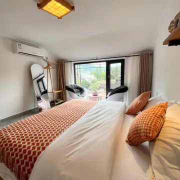 Phoenix Moonlight View Inn Hotels near Fenghuang Ancient Town