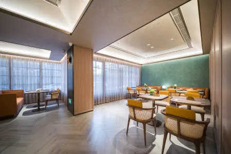 Orange Hotel (Tianjin Cultural Center) Отели рядом с достопримечательностью «Tianjin Art Museum»