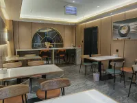 Desert Star Hotel - Morgenmad