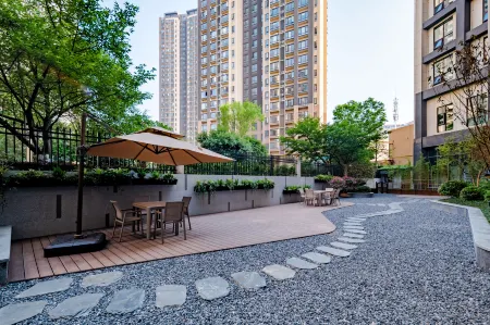 Yueyang Yunhe Yebo Hotel