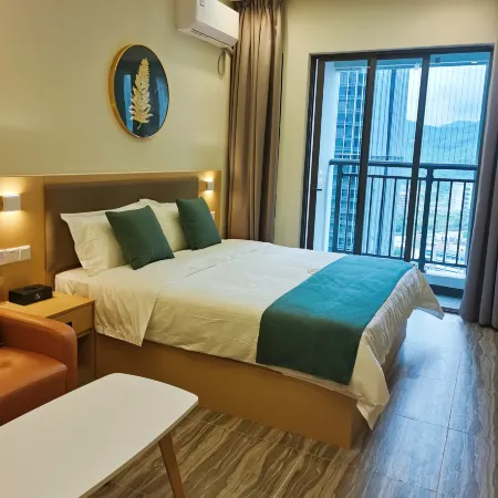 Shenzhen Huanzhu Apartment (Greenland Center)