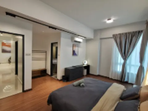 Homexuite Vacation Condo @ Sri Indah