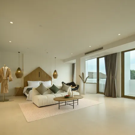 Aiqi Hot Spring Resort Hotel