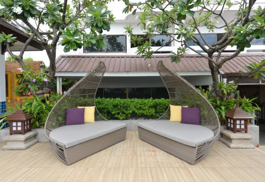 Centre Point Pratunam HotelOver view