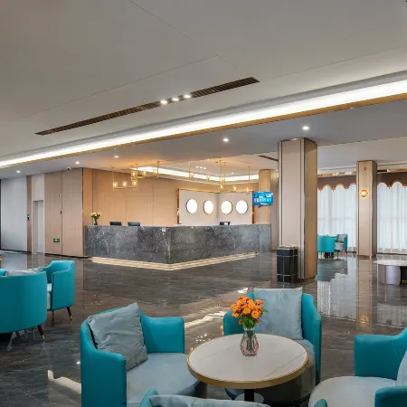Fairyland Hotel (Beihai Silver Beach)