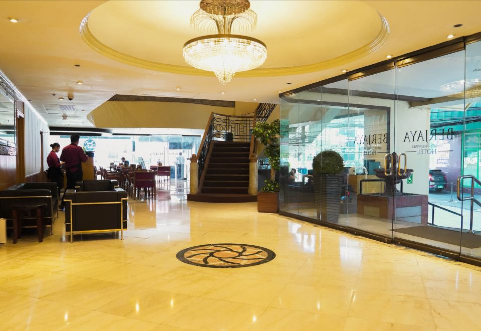 호텔 프런트 데스크 이미지