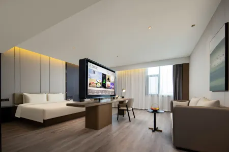 Atour Hotel Qingdao Chengyang Chunyang Road