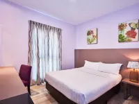 ibis budget Singapore Joo Chiat Hôtels à proximité de : Centre commercial Joo Chiat Complex