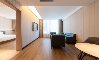 HanTing Hotel (Lüliang Xing County Jinsui Laoou)