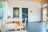 Liuba Pusu Shiguang B&B