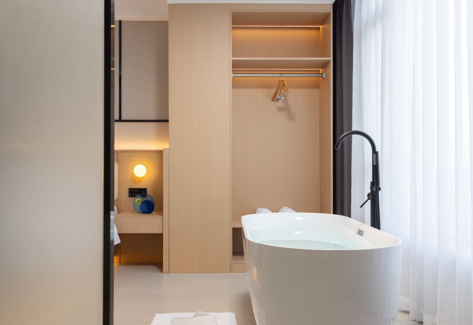 싼야 야저우 풀먼 호텔