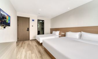 Huatianzan Hotel (Hangzhou Wulinguangchang Fengqi Road Subway Station Branch)