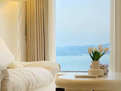 billionaire live hotel