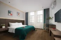 Maitreya Moye Boutique Hot Spring Hotel - balkon