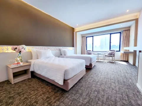 FuramaXclusive Pratunam Park Hotel