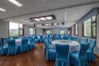 Laojunshan Fengqi Hotel (Yunjing Cableway)