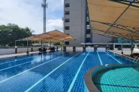 ONE Residence Navanakorn Hotels in Khlong Luang