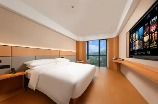 悦軽居（金湾空港）