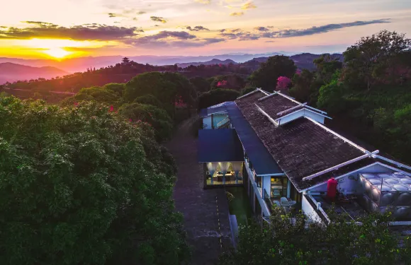 普洱萬畝茶園度假酒店（茶博覽苑景區店）