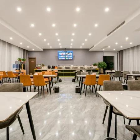 Yushangyuan Hotel (Yuncheng North Railway Station)