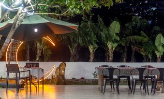 Zibeisha Light Luxury Art Seaview Inn