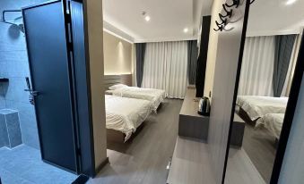Hexin Hotel