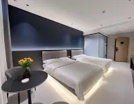 Xiongmao Hotel (Hebi High-speed Railway East Station)