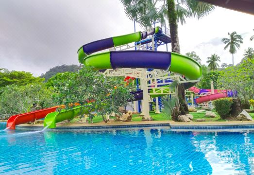 Duangjitt Resort and Spa Hotel Overview