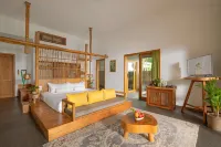 Green Bay Phu Quoc Resort & Spa Hotels in Cua Can