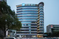 Hanting Hotel (Suzhou Jiayuan Road Oriental Building)