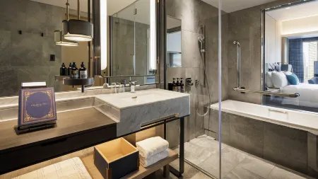 Mesm Tokyo, Autograph Collection Отели рядом с достопримечательностью «Kashima Shrine»