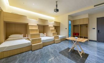 Cixi Huangwu E-sports Hotel (Xinhefang Branch)