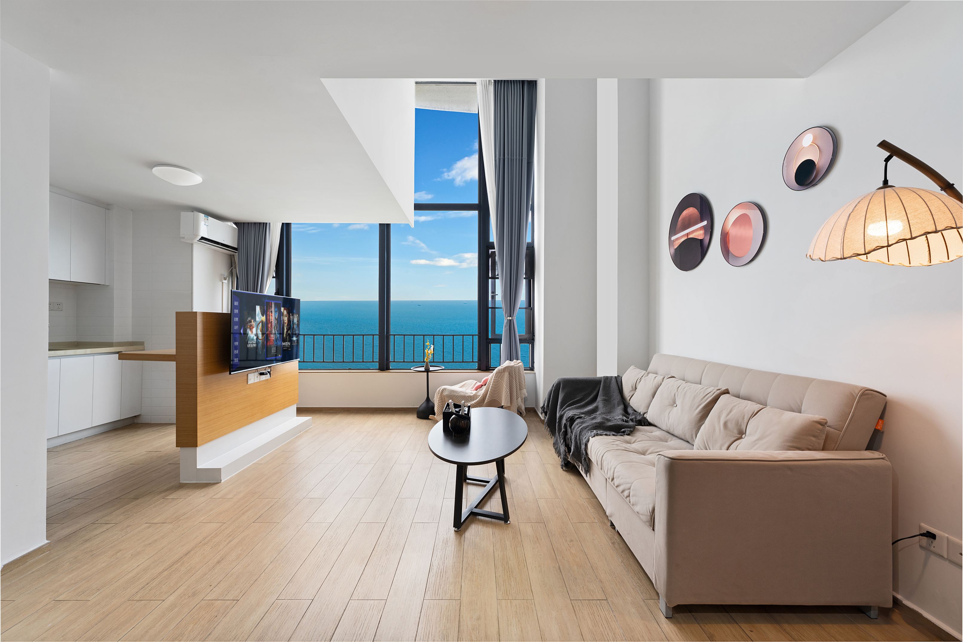 Huanzhu·Xiaoban Seaview Apartment (Haikouwan Poly Branch)