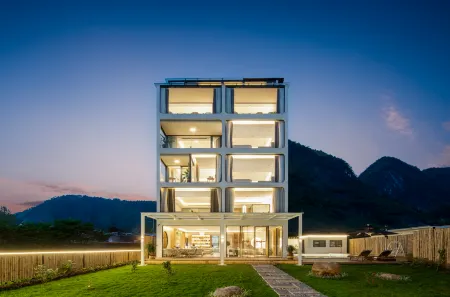 Shijian Homestay (Yangshuo Yulong River Qiangu Scene District Store) Отели рядом с достопримечательностью «Totem Ancient Trail»