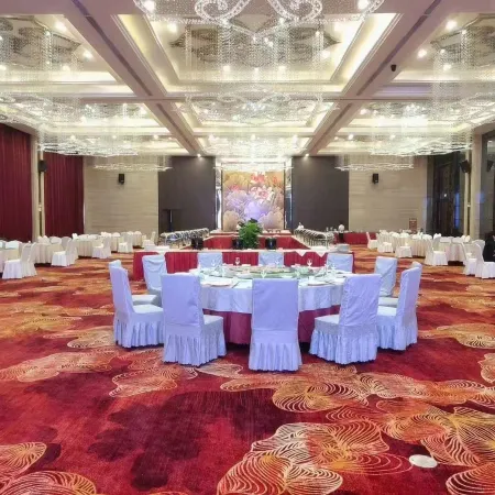umine hotels