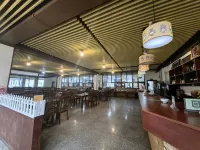 Lunzhuze Homestay Hotels in Dege