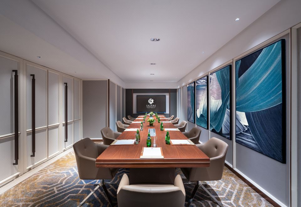 2. 썬월드 다이너스..